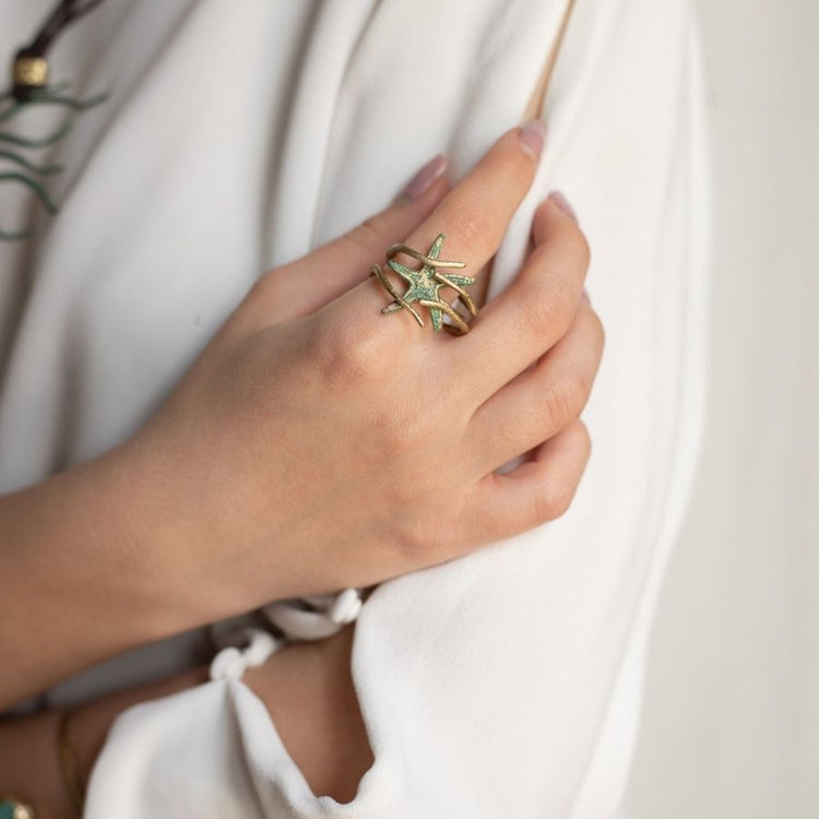 STARFISH HUG – GOLD - RING Ring Sue&