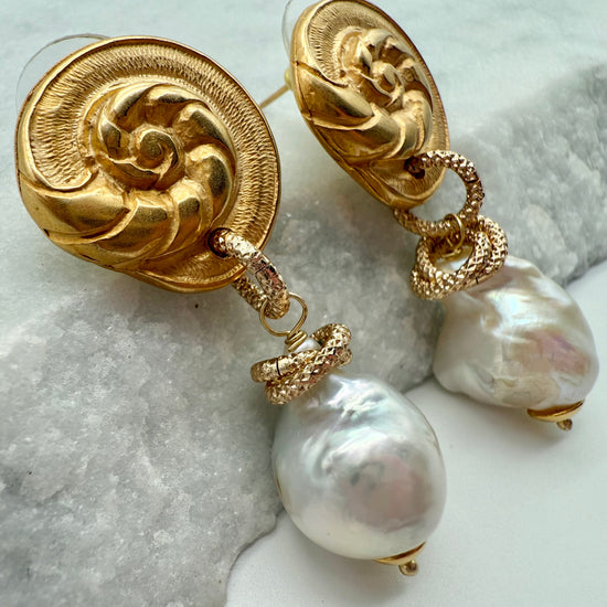 SEA SHORE – FRESHWATER PEARL - EARRINGS