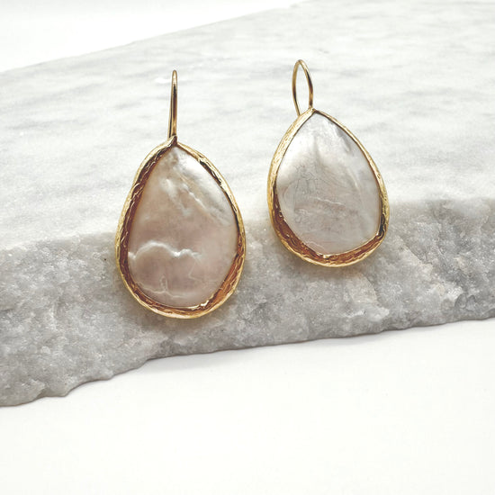 AUREA - MOTHER OF PEARL – EARRINGS