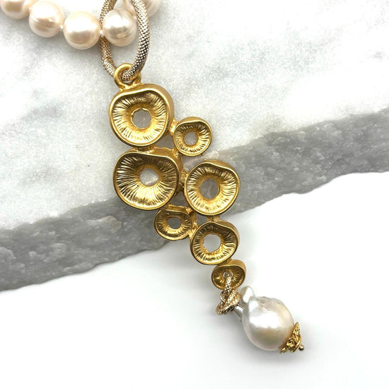 SEASHORE –  PEARL – NECKLACE