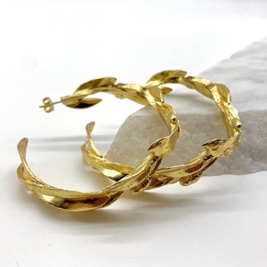 OLIVE GARDEN – HOOPS Earrings Sue&