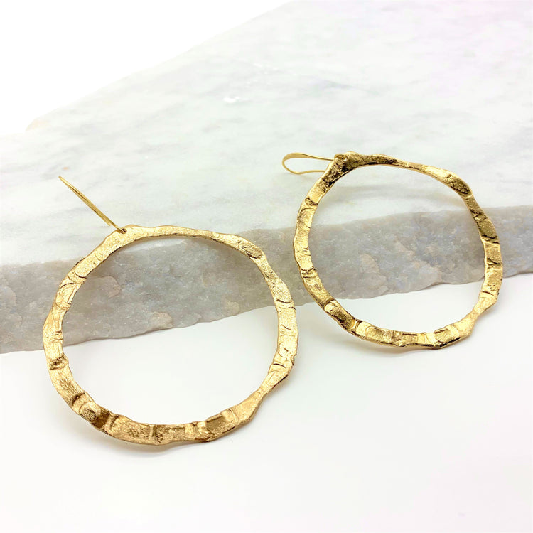 INFINITE LOVE – HOOPS Earrings Sue&