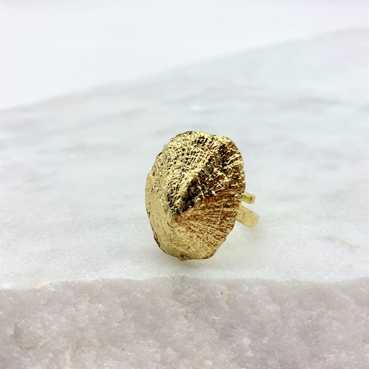 LIMPET LOVE – GOLD – RING Ring Sue&