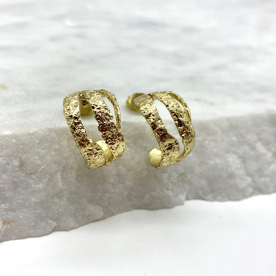 LOVE – GOLD - HUG HOOPS