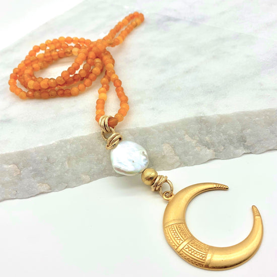 MOONLIGHT - YELLOW AGATE - NECKLACE Necklace Sue&